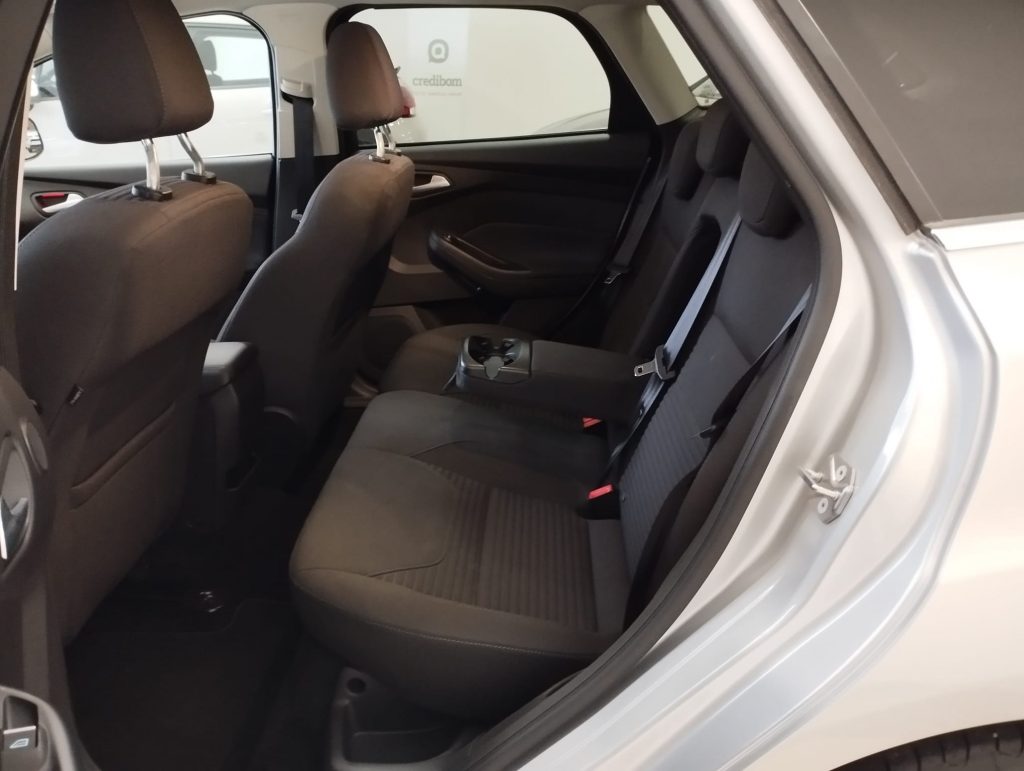 Ford Focus SW 1.5 TDCi Trend+ cheio