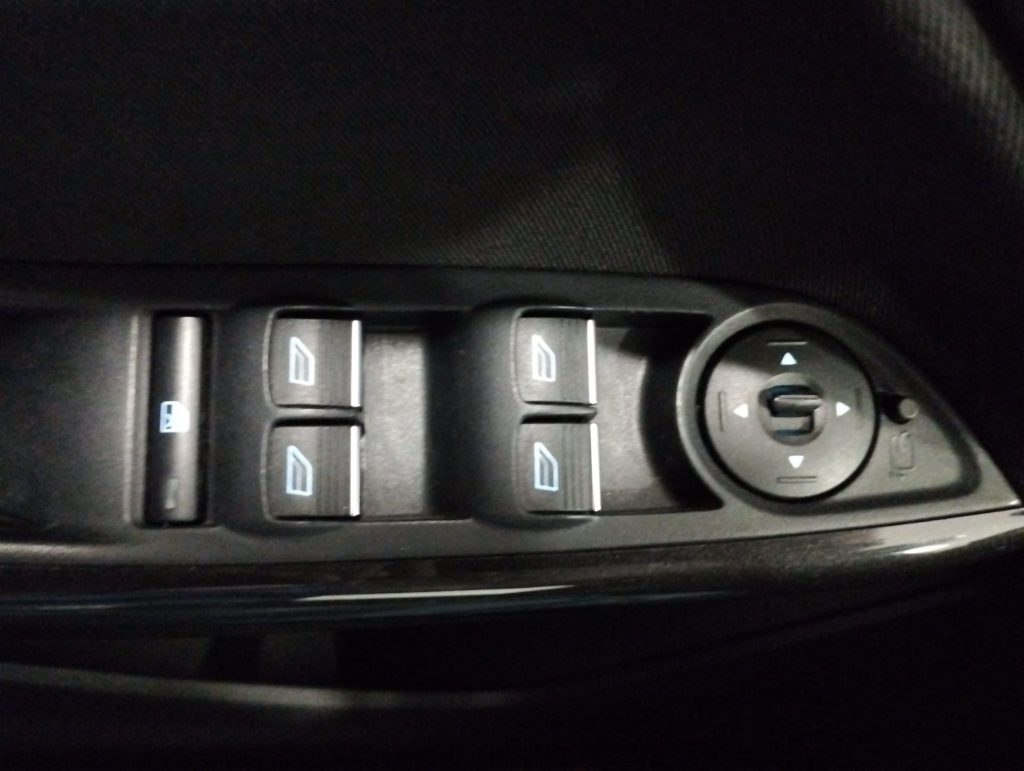 Ford Focus SW 1.5 TDCi Trend+ cheio