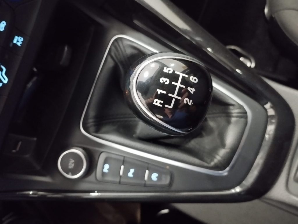 Ford Focus SW 1.5 TDCi Trend+ cheio