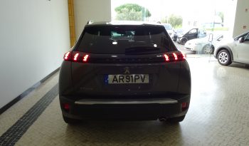 Peugeot 2008 1.5 BlueHDi Allure cheio