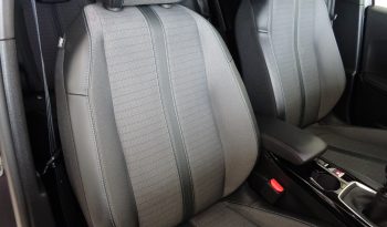 Peugeot 2008 1.5 BlueHDi Allure cheio