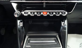 Peugeot 2008 1.5 BlueHDi Allure cheio