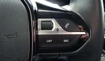 Peugeot 2008 1.5 BlueHDi Allure cheio