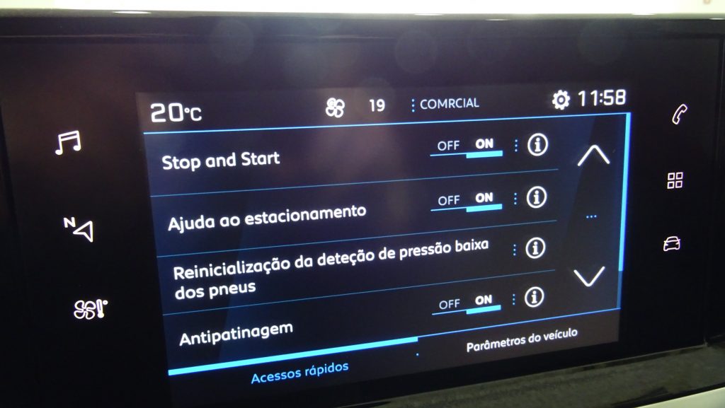 Peugeot 2008 1.5 BlueHDi Allure cheio