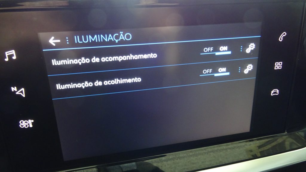 Peugeot 2008 1.5 BlueHDi Allure cheio