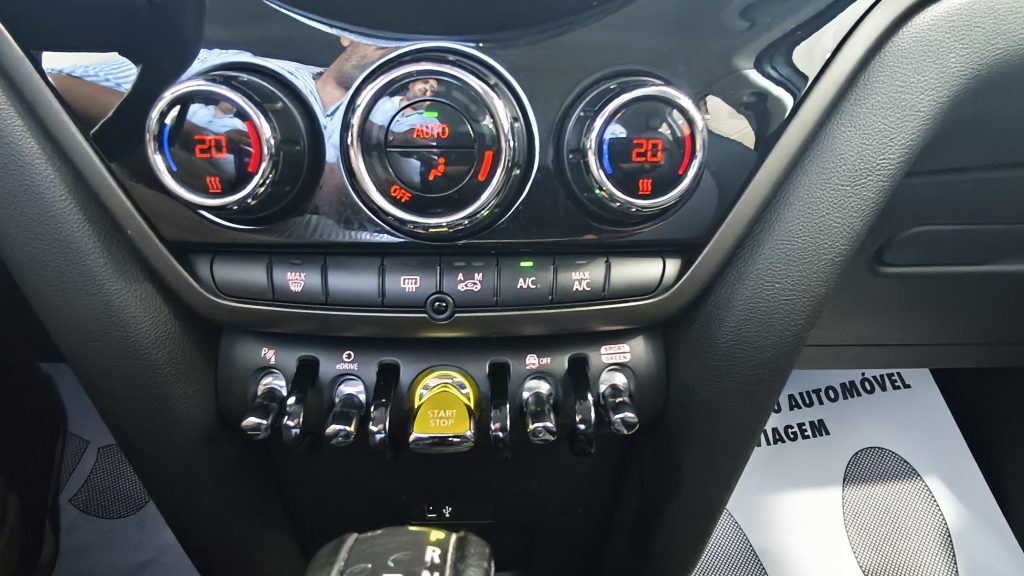 MINI Countryman Cooper SE ALL4 Auto cheio