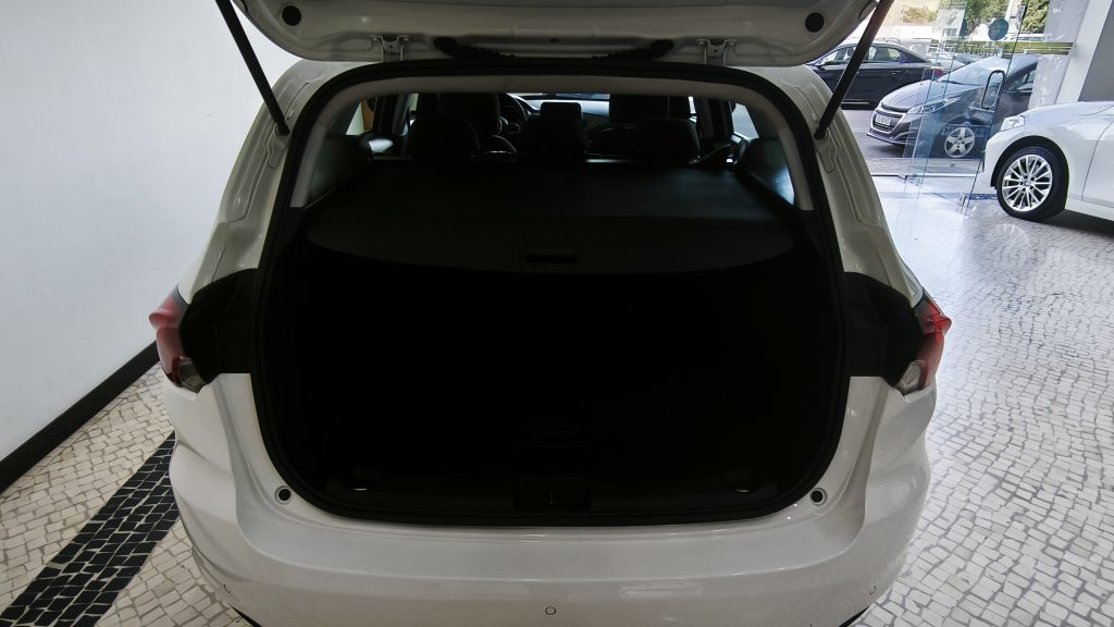 Fiat Tipo Station Wagon 1.3 M-Jet Lounge cheio