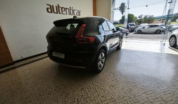 Volvo XC 40 2.0 D3 Momentum Geartronic cheio