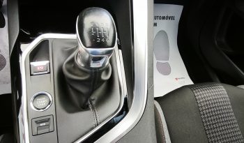 Peugeot 3008 1.5 BlueHDi active cheio