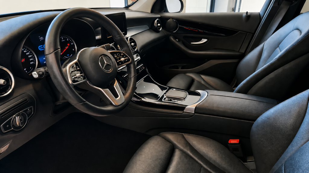 Mercedes-Benz GLC 300de 4Matic cheio