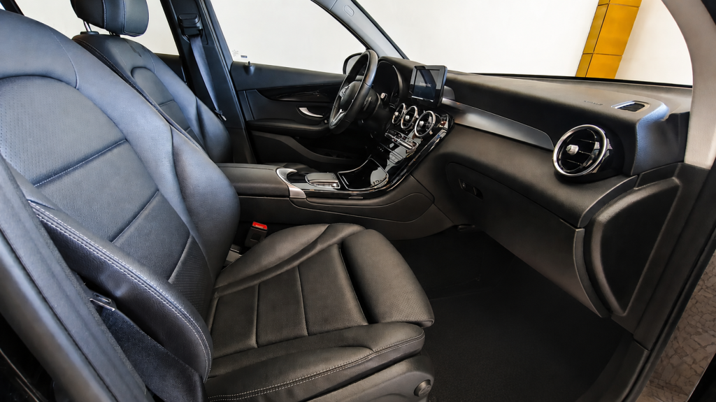 Mercedes-Benz GLC 300de 4Matic cheio