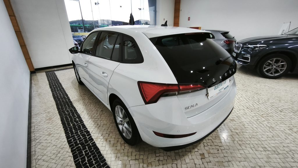 Skoda Scala 1.0 TSI Ambition cheio
