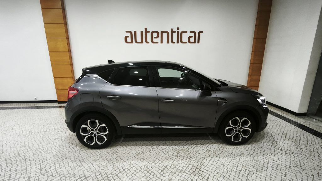 Renault Captur 1.0 TCe Techno cheio