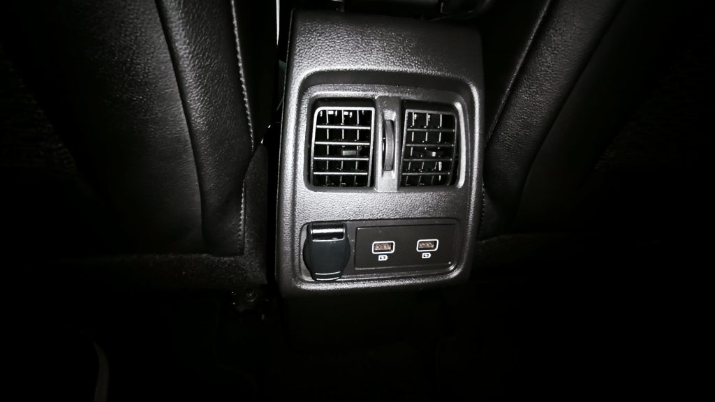 Renault Captur 1.0 TCe Techno cheio