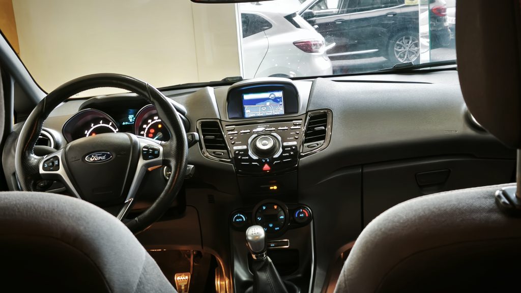 Ford Fiesta 1.0 T EcoBoost STLine cheio