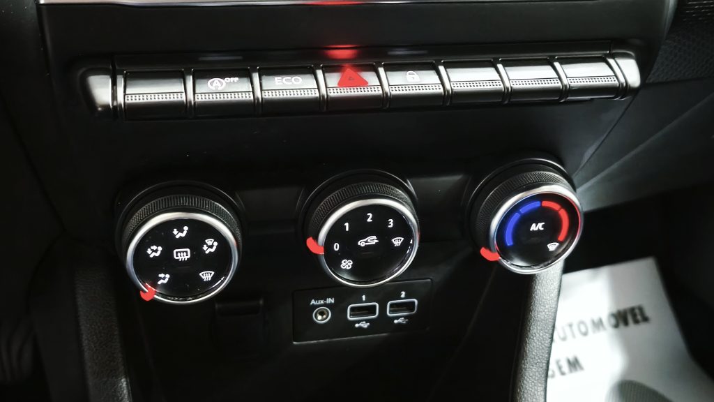 Renault Clio 1.0 TCe Intens cheio