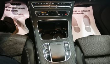 Mercedes Benz E 300 de Avantgarde cheio