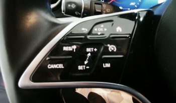 Mercedes Benz E 300 de Avantgarde cheio