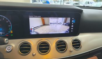 Mercedes Benz E 300 de Avantgarde cheio