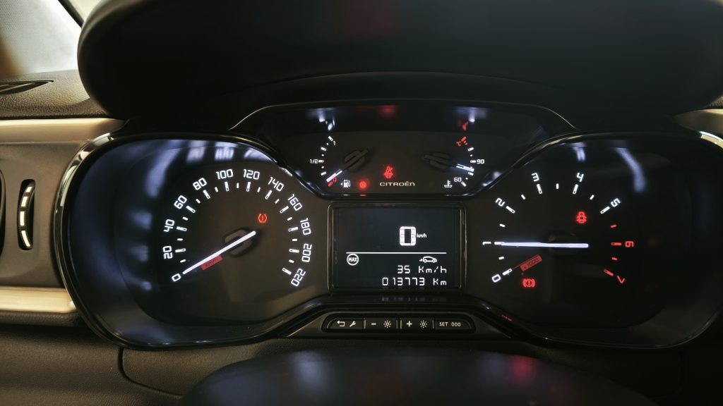 CITROEN C3 1.2 PURE TECH 83 SeS CVM YOU cheio