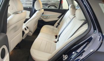 Mercedes Benz E 300 de Avantgarde cheio