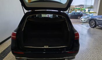 Mercedes Benz E 300 de Avantgarde cheio