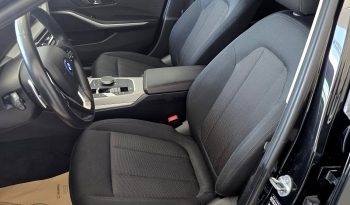 BMW 320e Touring Plug-in-Hybrid Pack Essence cheio