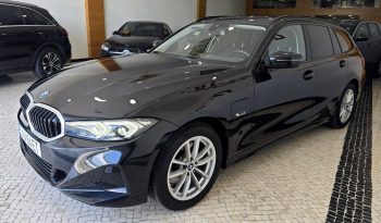 BMW 320e Touring Plug-in-Hybrid Pack Essence cheio