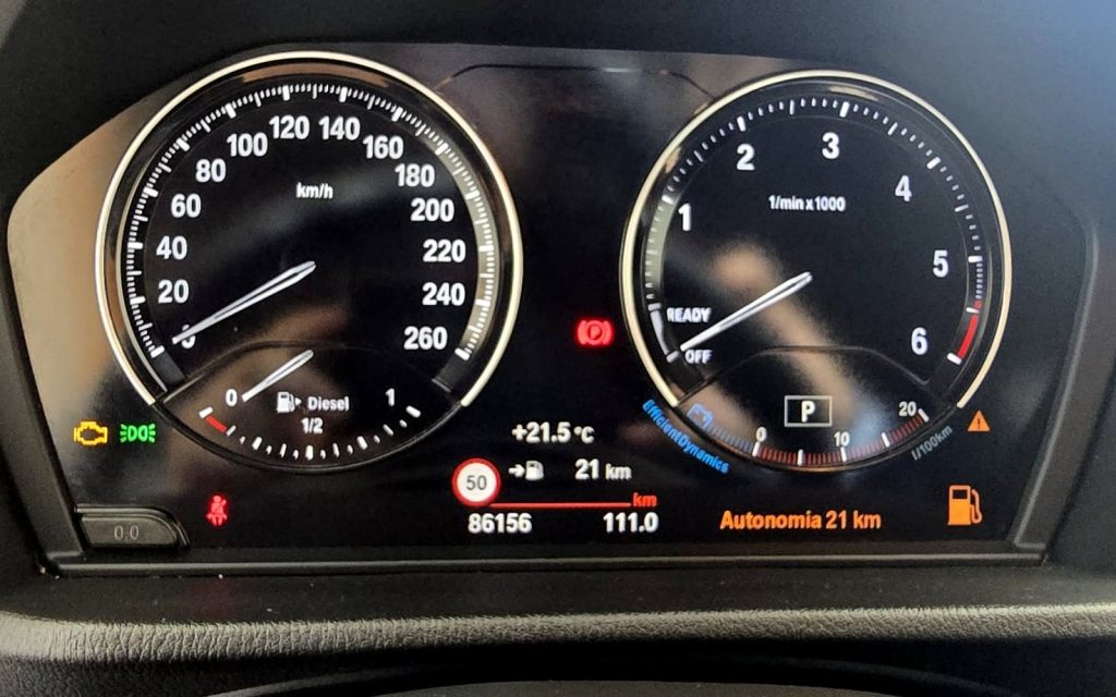 BMW X2 16d sDrive Auto cheio