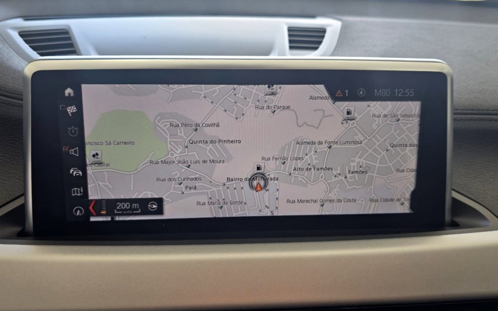 BMW X2 16d sDrive Auto cheio