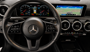 Mercedes-Benz A180D Limousine DCT Advantage cheio