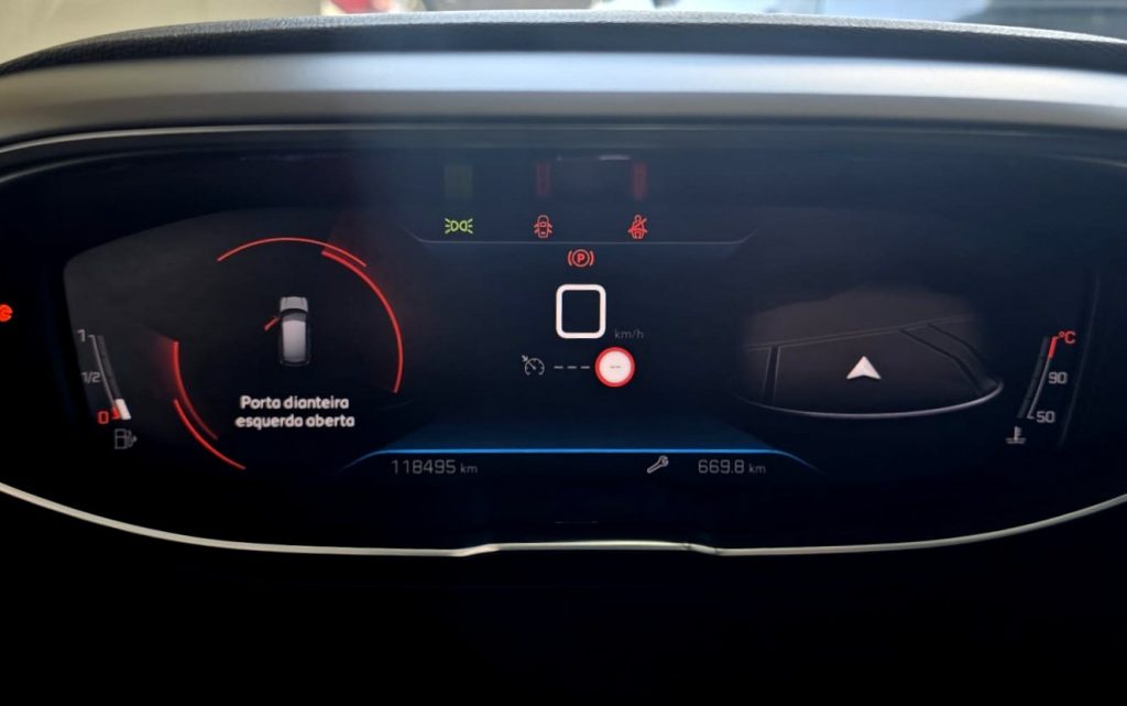 Peugeot 3008 1.5 BlueHDi Active Pack cheio