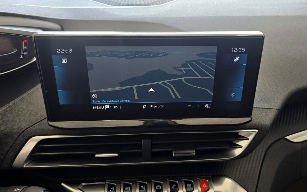 Peugeot 3008 1.5 BlueHDi Active Pack cheio