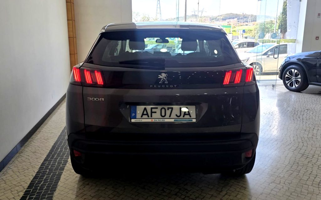 Peugeot 3008 1.5 BlueHDi Active Pack cheio