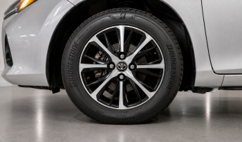 Toyota Yaris 1.0 VVT-i Comfort cheio