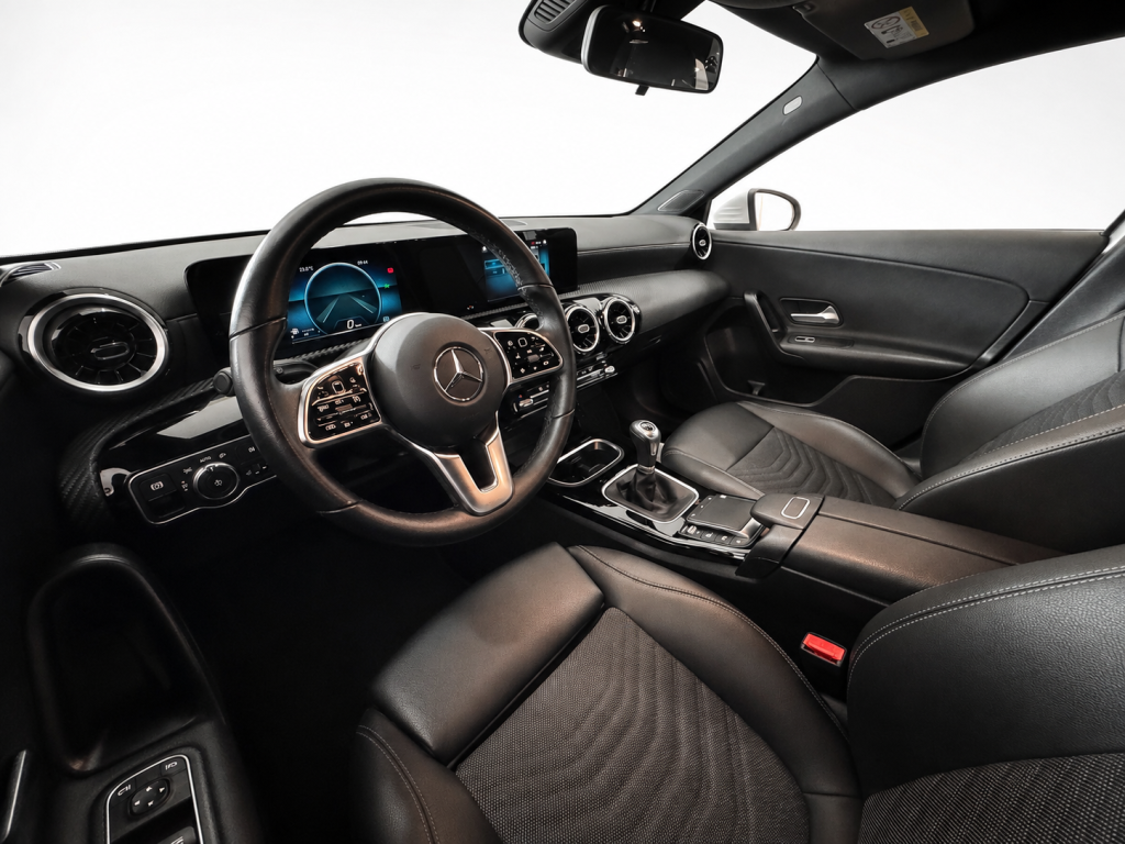 mercedes-benz cheio
